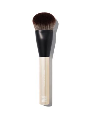 NWT MAKE Beauty Foundation Brush